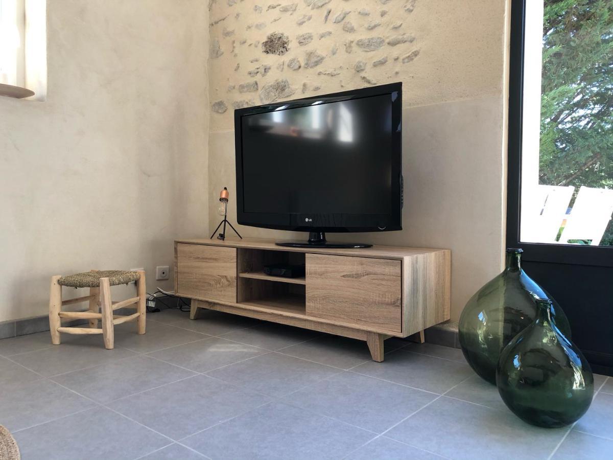 Mas provençal La Serallère au coeur des oliviers Venterol  Extérieur photo